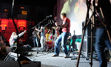 Частное мероприятие, аренда звука и бэклайна для живого выступление рок-группы. Фото 11   - в портфолио Renta Pro (Рента Про)