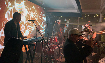 Аренда звука, света, сцены и видео-экрана для частного мероприятия River Palace Фото 19   - в портфолио Renta Pro (Рента Про)