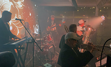 Аренда звука, света, сцены и видео-экрана для частного мероприятия River Palace Фото 67   - в портфолио Renta Pro (Рента Про)