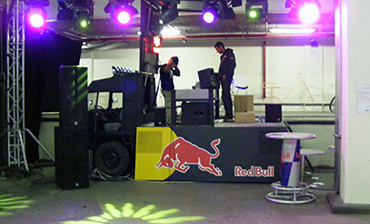 Вечеринка Red Bull в Атриуме. Фото 3   - в портфолио Renta Pro (Рента Про)